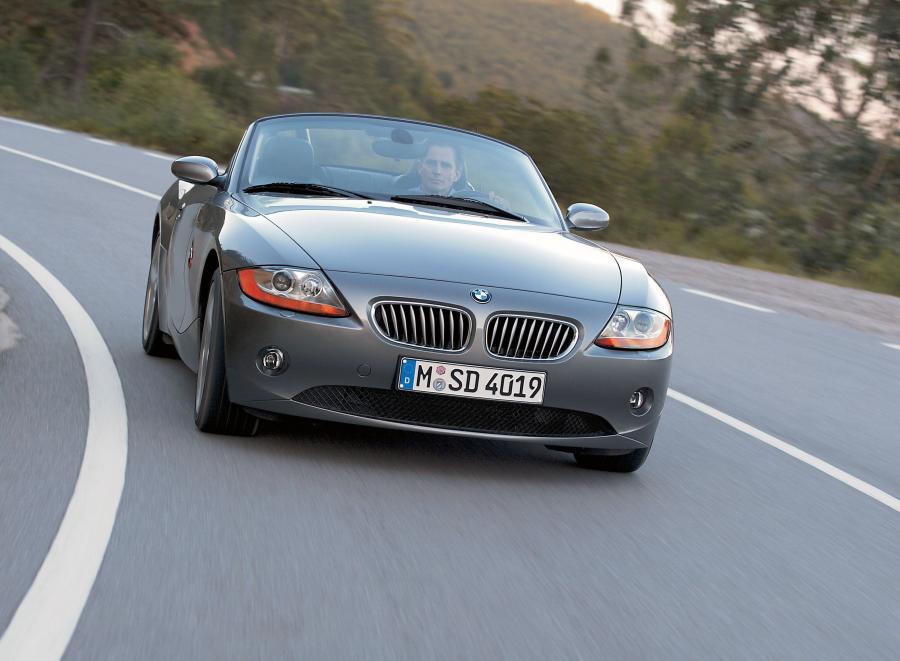  BMW Z4 3.0i Roadster (E85) 2002 года  (фото 17 из 28)